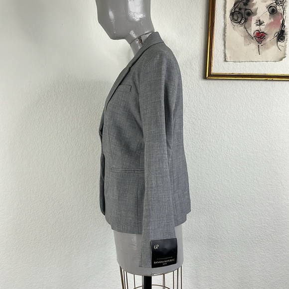 Banana Republic Marled Heathered Single Button Notched Slim Lapel Blazer - Picture 5 of 10